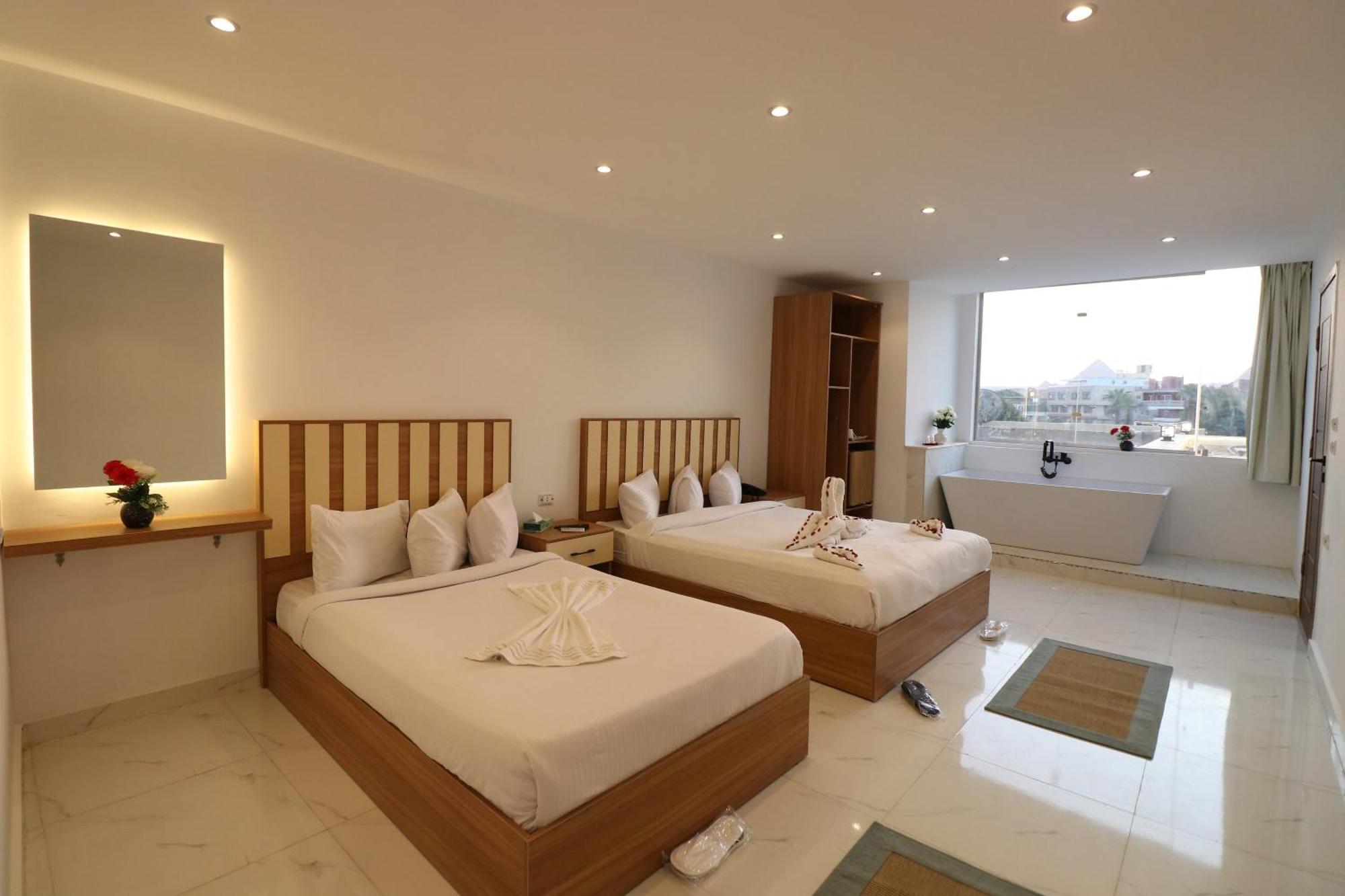 West Pyramids Hotel Kafrat al Jabal Exterior photo